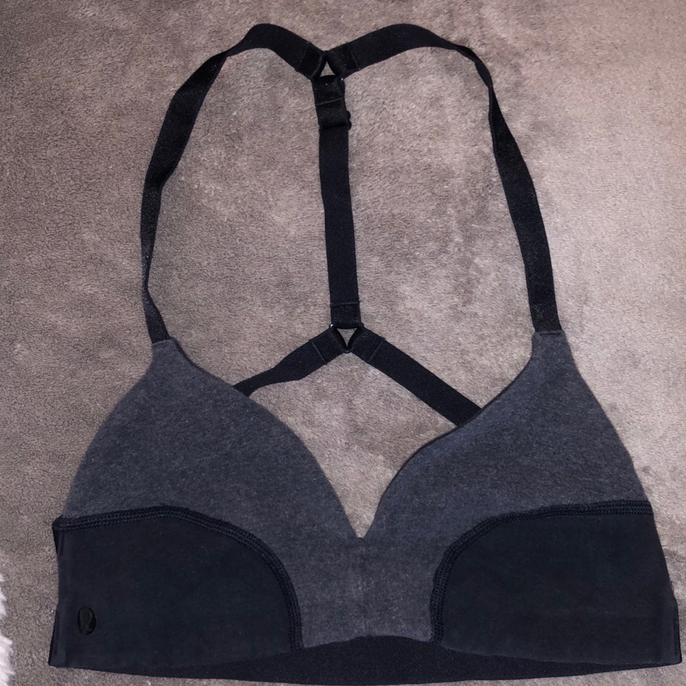 Lulu lemon sports bra